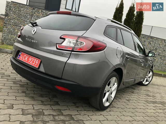 Серый Рено Меган, объемом двигателя 1.5 л и пробегом 256 тыс. км за 8350 $, фото 22 на Automoto.ua