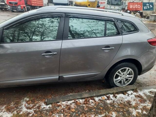 Серый Рено Меган, объемом двигателя 1.5 л и пробегом 225 тыс. км за 9250 $, фото 2 на Automoto.ua