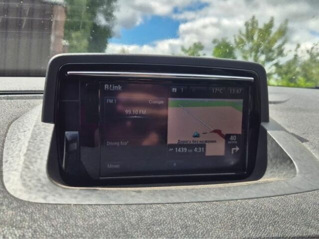 Рено Меган 2014 в Дубно на Automoto.ua Серый Рено Меган, объемом двигателя 1.5 л и пробегом 240 тыс. км за 8750 $, фото 3 на Automoto.ua