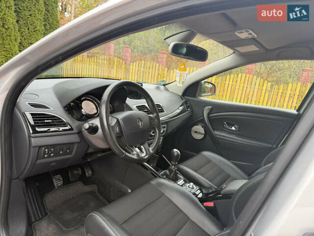 Рено Меган 2014 в Хмельницком на Automoto.ua Серый Рено Меган, объемом двигателя 1.5 л и пробегом 222 тыс. км за 9500 $, фото 29 на Automoto.ua