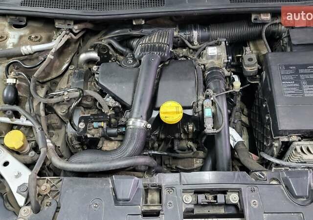 Серый Рено Меган, объемом двигателя 1.46 л и пробегом 233 тыс. км за 7800 $, фото 7 на Automoto.ua