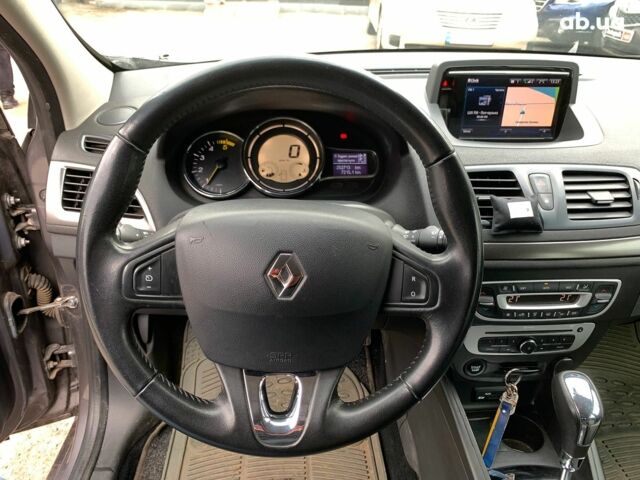 Сірий Рено Меган, об'ємом двигуна 1.5 л та пробігом 252 тис. км за 8790 $, фото 30 на Automoto.ua