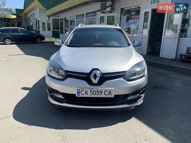Серый Рено Меган, объемом двигателя 1.46 л и пробегом 161 тыс. км за 8998 $, фото 2 на Automoto.ua
