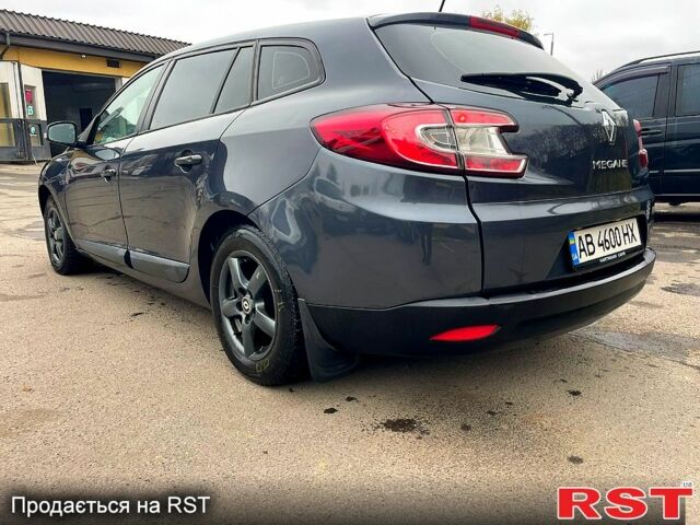 Сірий Рено Меган, об'ємом двигуна 1.5 л та пробігом 0 тис. км за 6400 $, фото 3 на Automoto.ua