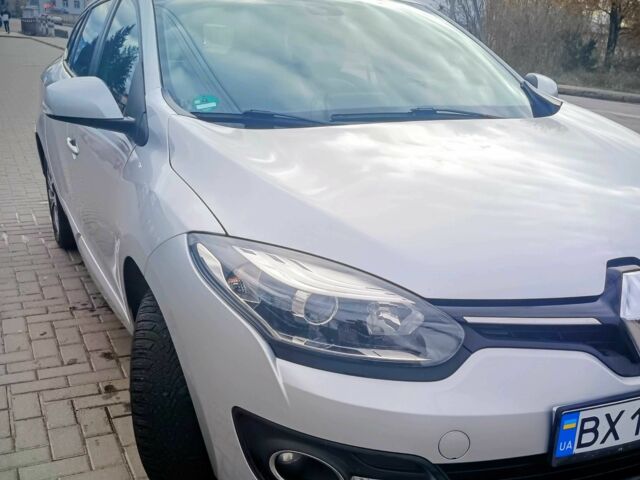 Серый Рено Меган, объемом двигателя 1.5 л и пробегом 250 тыс. км за 8000 $, фото 1 на Automoto.ua