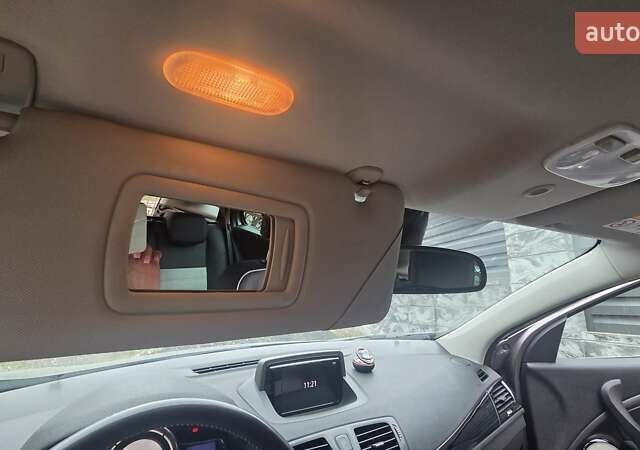 Сірий Рено Меган, об'ємом двигуна 1.46 л та пробігом 221 тис. км за 9000 $, фото 52 на Automoto.ua