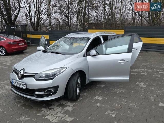Серый Рено Меган, объемом двигателя 1.46 л и пробегом 246 тыс. км за 7300 $, фото 1 на Automoto.ua