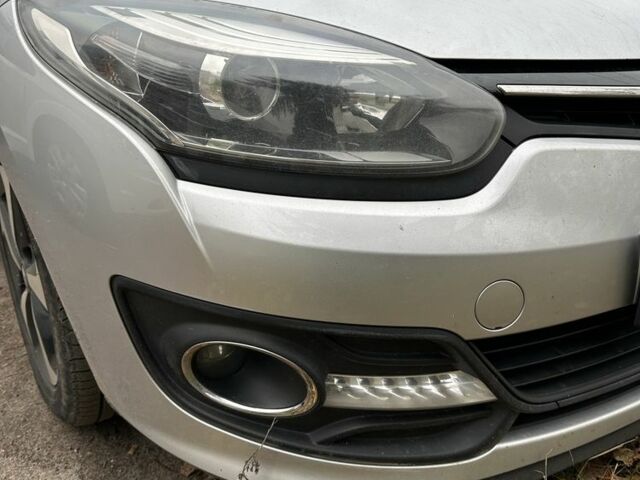 Рено Меган 2014 у Чернігові на Automoto.ua Сірий Рено Меган, об'ємом двигуна 1.5 л та пробігом 297 тис. км за 8000 $, фото 2 на Automoto.ua