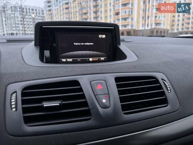 Серый Рено Меган, объемом двигателя 1.5 л и пробегом 328 тыс. км за 7300 $, фото 24 на Automoto.ua