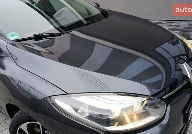 Серый Рено Меган, объемом двигателя 1.6 л и пробегом 188 тыс. км за 9450 $, фото 54 на Automoto.ua