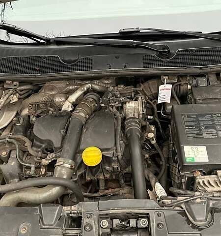 Серый Рено Меган, объемом двигателя 1.46 л и пробегом 298 тыс. км за 8800 $, фото 22 на Automoto.ua