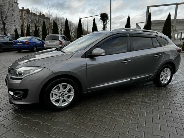 Сірий Рено Меган, об'ємом двигуна 1.5 л та пробігом 320 тис. км за 7600 $, фото 1 на Automoto.ua