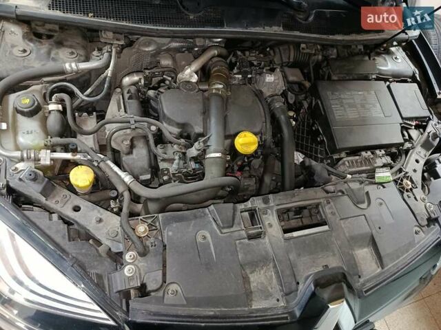 Серый Рено Меган, объемом двигателя 1.5 л и пробегом 187 тыс. км за 9500 $, фото 27 на Automoto.ua