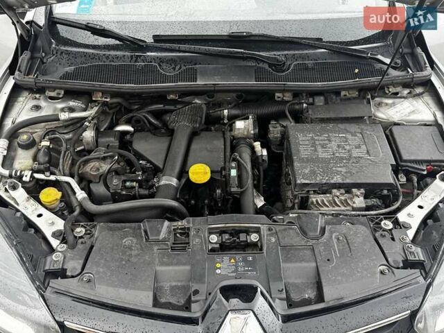 Серый Рено Меган, объемом двигателя 1.5 л и пробегом 311 тыс. км за 7500 $, фото 1 на Automoto.ua