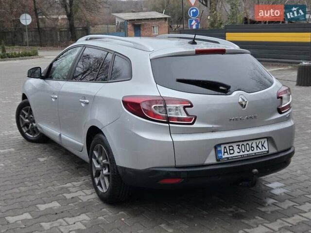 Серый Рено Меган, объемом двигателя 1.46 л и пробегом 246 тыс. км за 7300 $, фото 4 на Automoto.ua