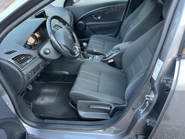 Сірий Рено Меган, об'ємом двигуна 1.5 л та пробігом 231 тис. км за 8300 $, фото 8 на Automoto.ua