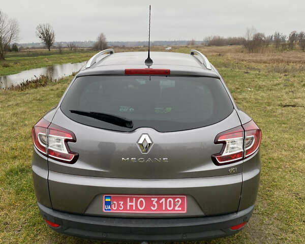 Сірий Рено Меган, об'ємом двигуна 1.5 л та пробігом 208 тис. км за 9800 $, фото 4 на Automoto.ua