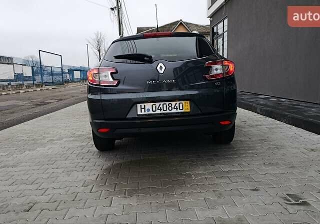 Серый Рено Меган, объемом двигателя 1.6 л и пробегом 188 тыс. км за 9450 $, фото 40 на Automoto.ua