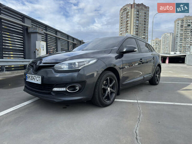 Рено Меган 2014 в Киеве на Automoto.ua Серый Рено Меган, объемом двигателя 1.46 л и пробегом 340 тыс. км за 8000 $, фото 16 на Automoto.ua