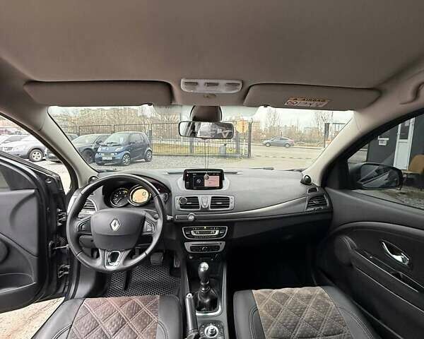 Серый Рено Меган, объемом двигателя 1.46 л и пробегом 343 тыс. км за 7400 $, фото 8 на Automoto.ua