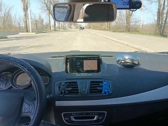 Серый Рено Меган, объемом двигателя 1.5 л и пробегом 293 тыс. км за 8200 $, фото 5 на Automoto.ua