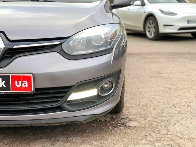 Сірий Рено Меган, об'ємом двигуна 1.5 л та пробігом 252 тис. км за 8790 $, фото 9 на Automoto.ua