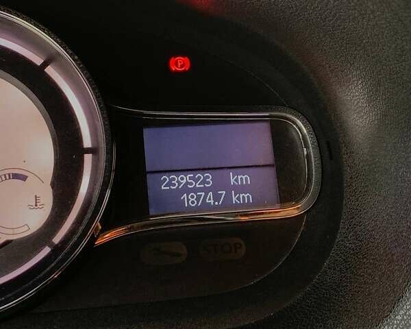Сірий Рено Меган, об'ємом двигуна 1.5 л та пробігом 239 тис. км за 8700 $, фото 17 на Automoto.ua