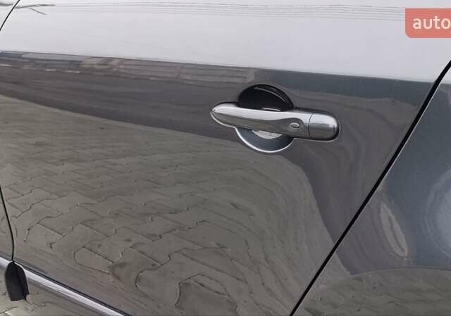 Серый Рено Меган, объемом двигателя 1.6 л и пробегом 188 тыс. км за 9450 $, фото 8 на Automoto.ua