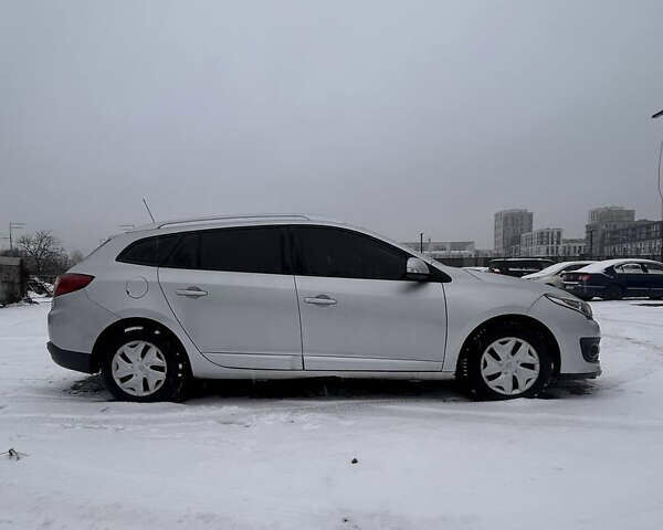 Сірий Рено Меган, об'ємом двигуна 1.5 л та пробігом 274 тис. км за 7500 $, фото 3 на Automoto.ua