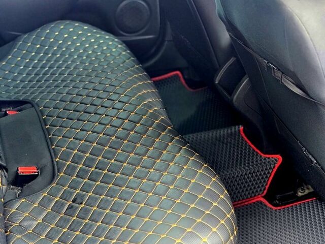 Серый Рено Меган, объемом двигателя 1.6 л и пробегом 286 тыс. км за 7300 $, фото 7 на Automoto.ua