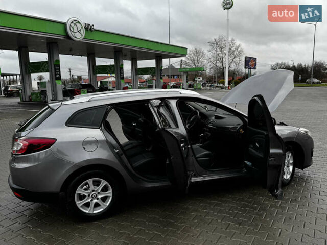 Серый Рено Меган, объемом двигателя 1.5 л и пробегом 320 тыс. км за 7600 $, фото 18 на Automoto.ua