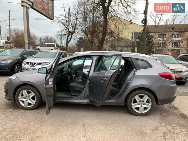 Сірий Рено Меган, об'ємом двигуна 1.5 л та пробігом 252 тис. км за 8790 $, фото 15 на Automoto.ua