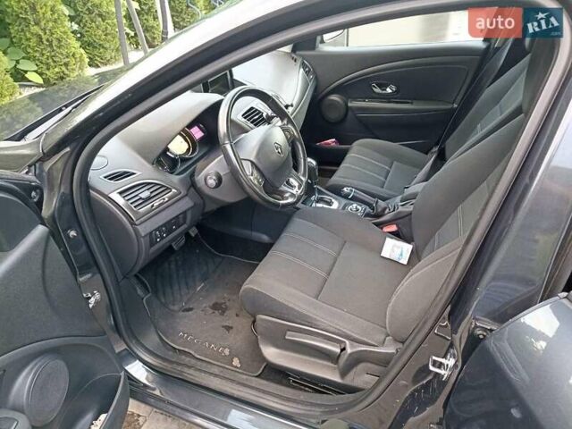 Серый Рено Меган, объемом двигателя 1.46 л и пробегом 243 тыс. км за 9000 $, фото 4 на Automoto.ua