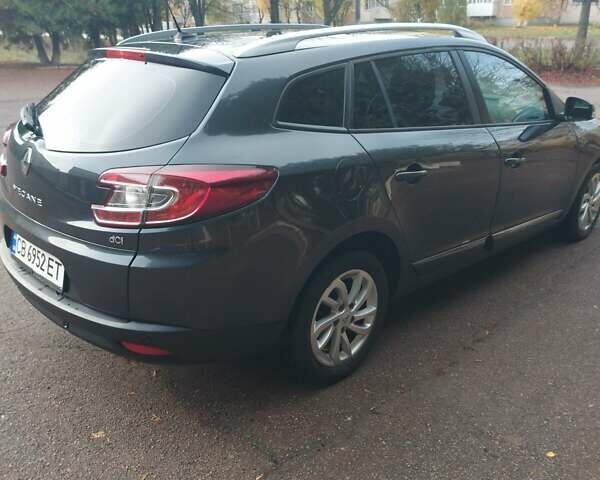 Серый Рено Меган, объемом двигателя 1.46 л и пробегом 233 тыс. км за 9700 $, фото 5 на Automoto.ua