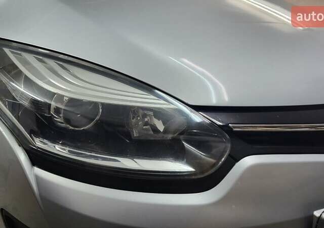 Серый Рено Меган, объемом двигателя 1.46 л и пробегом 233 тыс. км за 7800 $, фото 5 на Automoto.ua