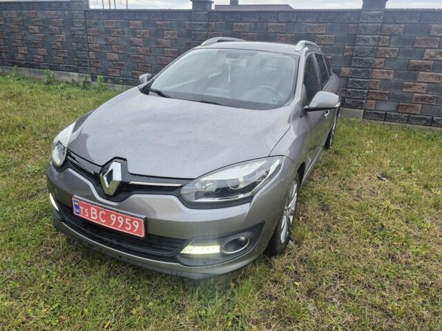 Серый Рено Меган, объемом двигателя 0 л и пробегом 180 тыс. км за 8900 $, фото 4 на Automoto.ua