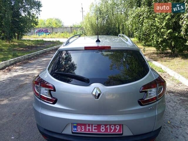 Серый Рено Меган, объемом двигателя 1.49 л и пробегом 223 тыс. км за 8600 $, фото 12 на Automoto.ua