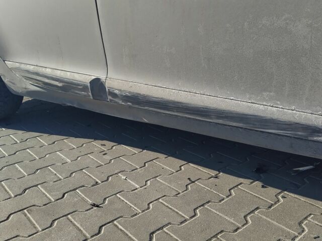 Серый Рено Меган, объемом двигателя 0 л и пробегом 350 тыс. км за 6000 $, фото 6 на Automoto.ua