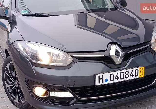Серый Рено Меган, объемом двигателя 1.6 л и пробегом 188 тыс. км за 9450 $, фото 42 на Automoto.ua