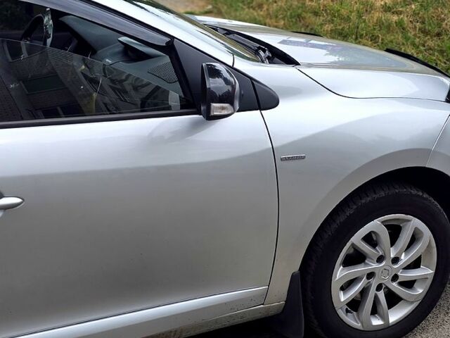 Серый Рено Меган, объемом двигателя 1.6 л и пробегом 286 тыс. км за 7300 $, фото 6 на Automoto.ua