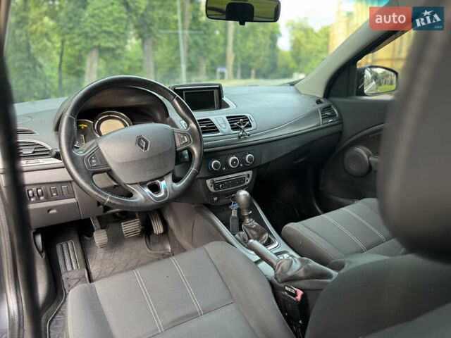 Сірий Рено Меган, об'ємом двигуна 1.5 л та пробігом 320 тис. км за 8100 $, фото 34 на Automoto.ua