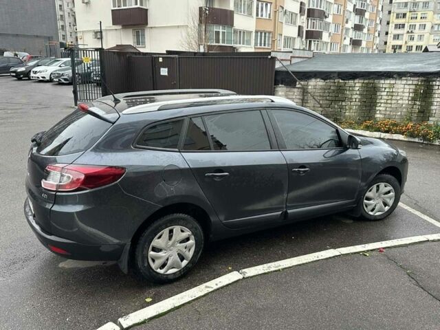 Серый Рено Меган, объемом двигателя 1.5 л и пробегом 260 тыс. км за 7700 $, фото 1 на Automoto.ua