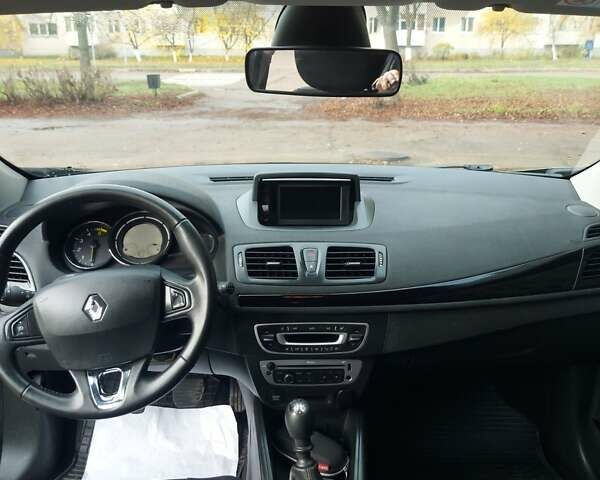 Серый Рено Меган, объемом двигателя 1.46 л и пробегом 233 тыс. км за 9700 $, фото 42 на Automoto.ua