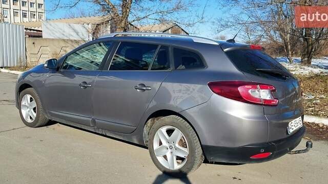 Сірий Рено Меган, об'ємом двигуна 1.5 л та пробігом 301 тис. км за 7890 $, фото 8 на Automoto.ua