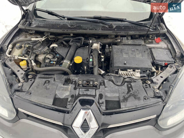 Серый Рено Меган, объемом двигателя 1.46 л и пробегом 198 тыс. км за 7900 $, фото 14 на Automoto.ua