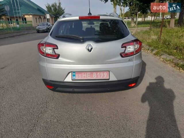 Серый Рено Меган, объемом двигателя 1.49 л и пробегом 223 тыс. км за 8600 $, фото 3 на Automoto.ua