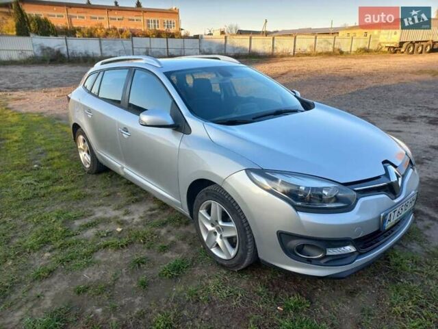 Серый Рено Меган, объемом двигателя 1.46 л и пробегом 205 тыс. км за 8200 $, фото 2 на Automoto.ua