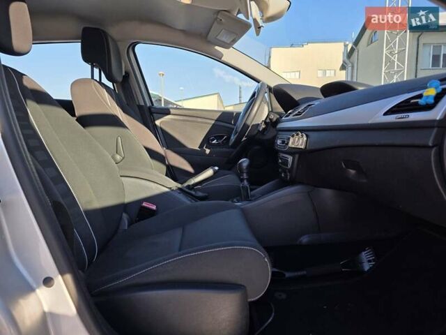 Серый Рено Меган, объемом двигателя 1.5 л и пробегом 228 тыс. км за 9499 $, фото 14 на Automoto.ua