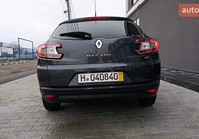 Серый Рено Меган, объемом двигателя 1.6 л и пробегом 188 тыс. км за 9450 $, фото 5 на Automoto.ua
