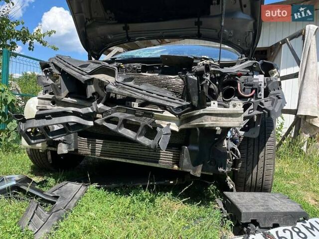 Сірий Рено Меган, об'ємом двигуна 1.5 л та пробігом 282 тис. км за 3999 $, фото 7 на Automoto.ua